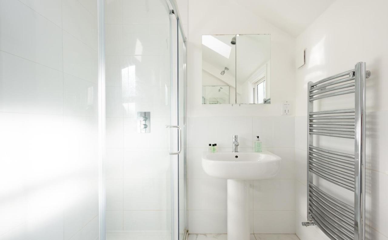 The Magdalene Cottage - Modern & Comfortable 4Bdr Family Home CBG Exterior foto